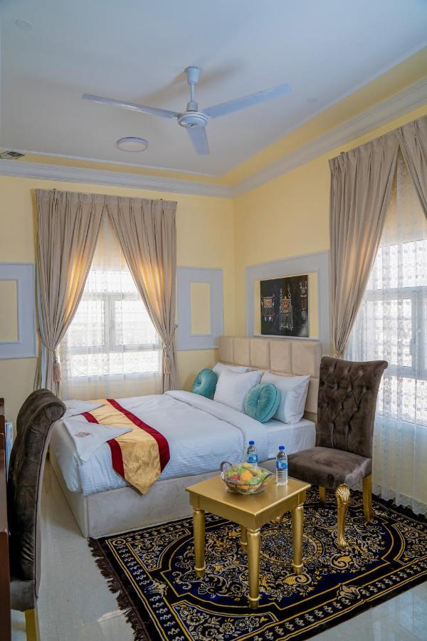 Arkan Al Barzah Hotel Apartment เซอ ภายนอก รูปภาพ