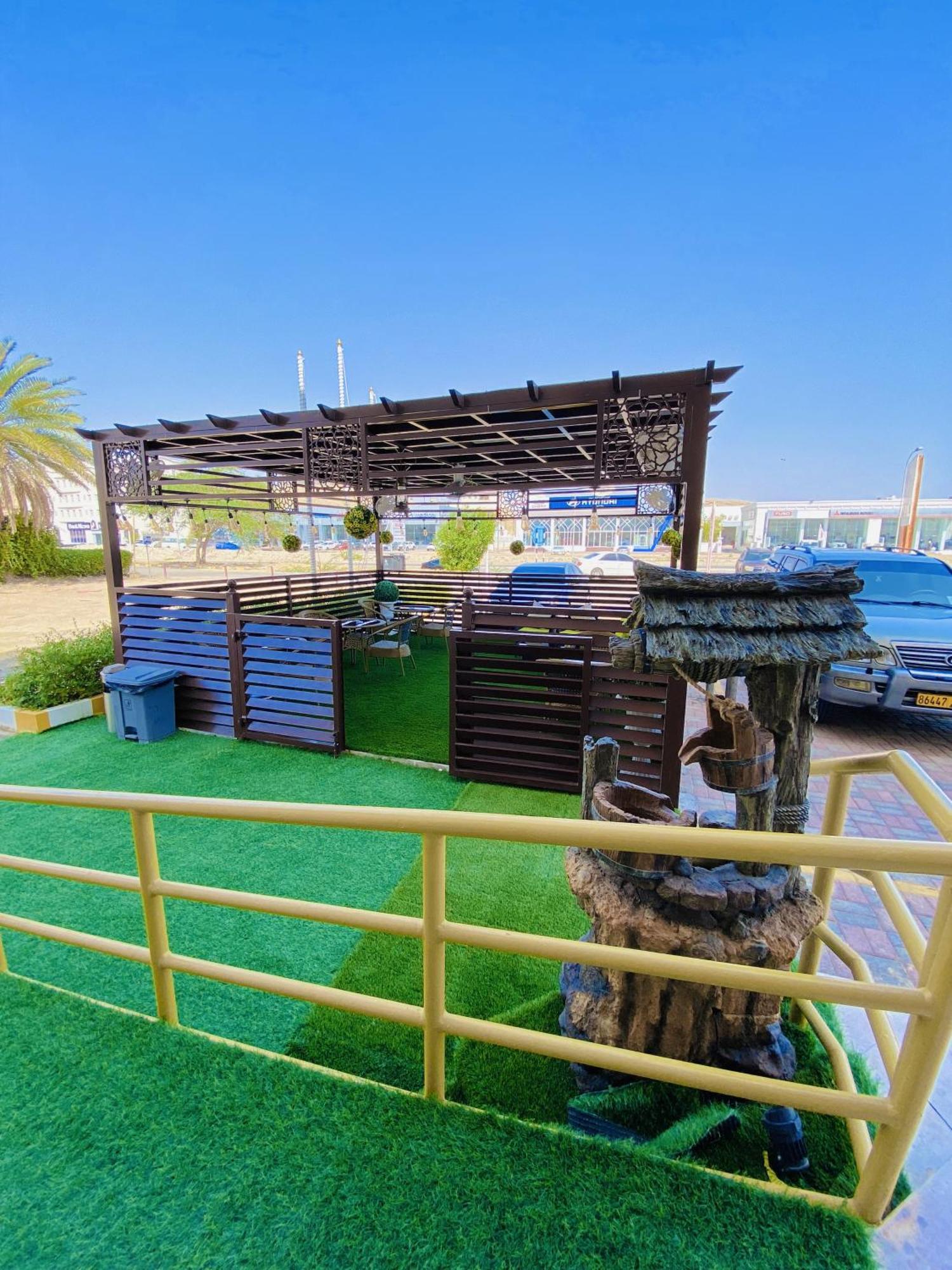 Arkan Al Barzah Hotel Apartment เซอ ภายนอก รูปภาพ